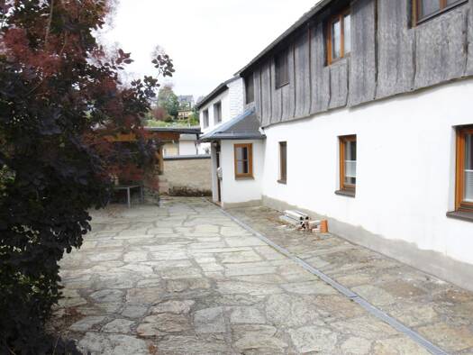 Einfamilienhaus zum Kauf 194.500 € 6 Zimmer 200 m² 600 m² Grundstück frei ab sofort Lobenstein Bad Lobenstein 07356