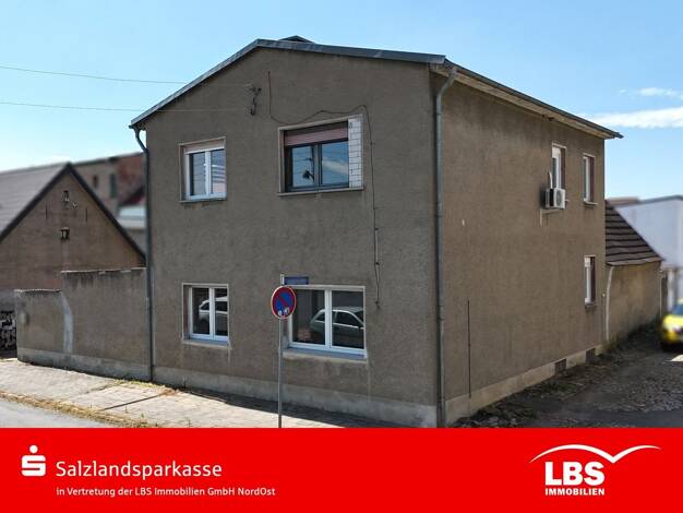 Einfamilienhaus zum Kauf 105.000 € 6 Zimmer 132 m² 386 m² Grundstück Atzendorf Staßfurt 39443