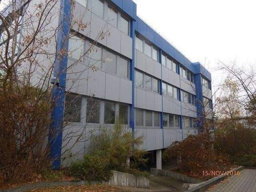 Bürofläche zur Miete provisionsfrei 426 € 1 Zimmer 26,7 m² Bürofläche Warmensteinacher Str. 59 Buckow Berlin 12349