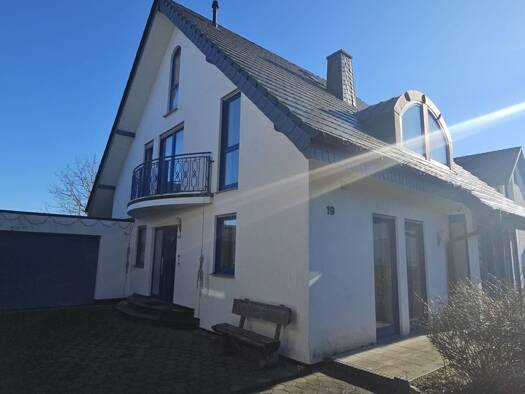 Einfamilienhaus zum Kauf 639.000 € 175 m² 918 m² Grundstück Heidenoldendorf Detmold 32756