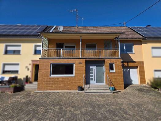 Reihenmittelhaus zum Kauf 119.000 € 6 Zimmer 142 m² 341 m² Grundstück frei ab sofort Arenrath 54518