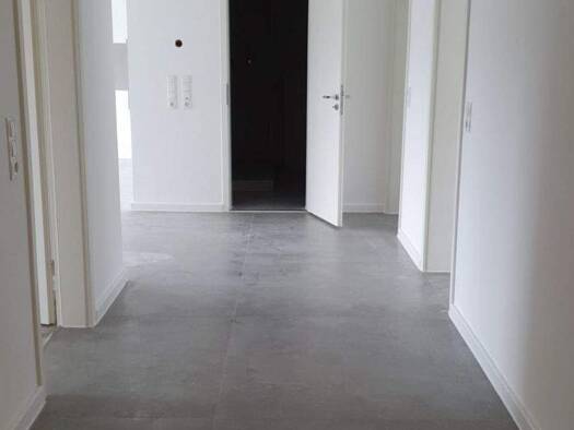 Wohnung zur Miete 900 € 3,5 Zimmer 120 m² 3 Geschosse frei ab 01.05.2026 Höhr-Grenzhausen 56203