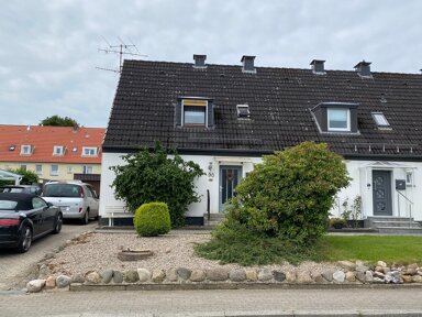 Reihenendhaus zum Kauf 159.000 € 5 Zimmer 72 m² 420 m² Grundstück Gemeindehaus Schleswig 24837