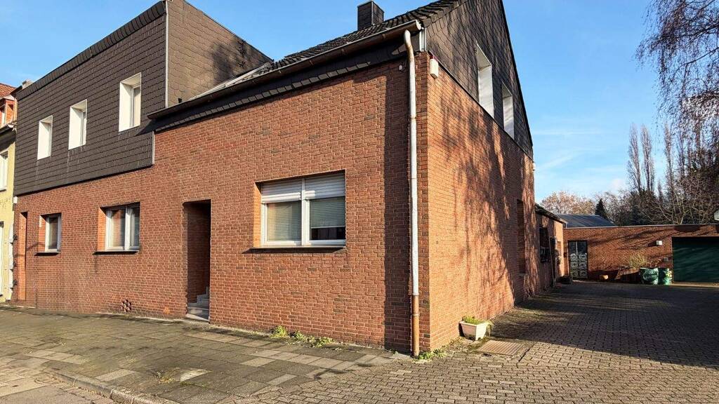 Mehrfamilienhaus zum Kauf 599.000 € 10 Zimmer 330 m² 1.511 m² Grundstück Obermeiderich Duisburg 47138