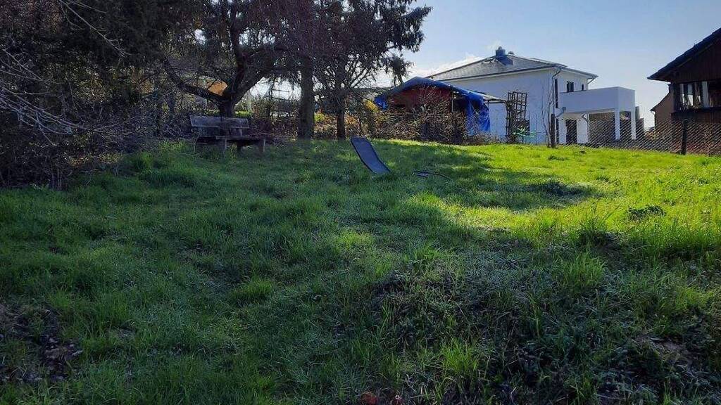 Haus zum Kauf 360.000 € 6 Zimmer 155 m² 1.560 m² Grundstück Simmershausen Fuldatal 34233