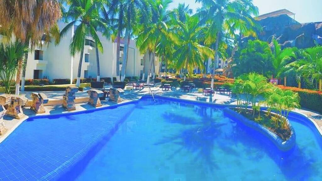 Hotel zum Kauf 17.339.060 € 21.328,7 m² Grundstück Paseo de las Garzas Ixtapa Zihuatanejo 40880