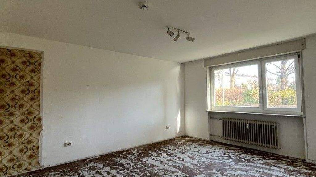 Immobilie in Offenburg - Offenburg - Ruhige u. zentrumsnahe Lage. 4-Zimmer-Whg. mit 98,5 m² Wfl. und Balkon. - Bild 3