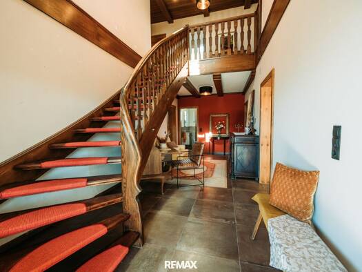 Haus zum Kauf 440 m² 36.800 m² Grundstück Oberhaag 8455