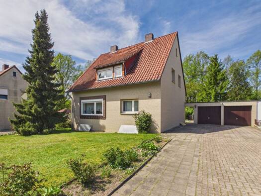 Einfamilienhaus zum Kauf 218.000 € 6 Zimmer 129 m² 1.223 m² Grundstück Fallingbostel Bad Fallingbostel 29683