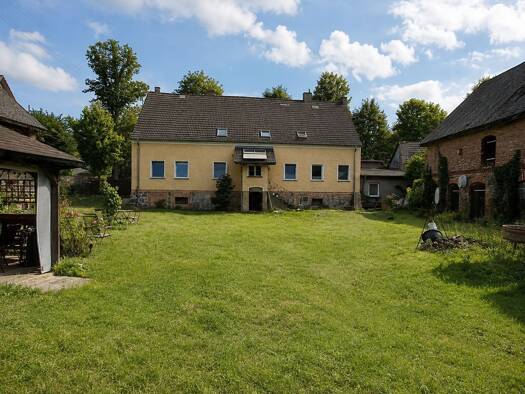 Einfamilienhaus zum Kauf 549.000 € 7 Zimmer 260 m² 8.984 m² Grundstück Gutengermendorf Löwenberger Land 16775