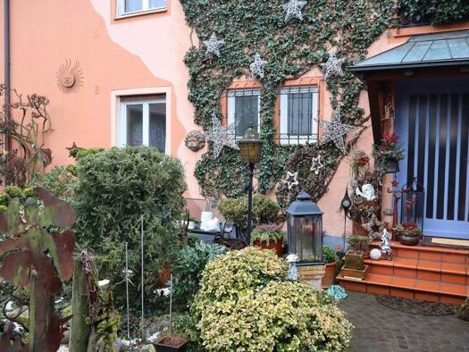 Wohnung zur Miete 900 € 4 Zimmer 96 m² 2 Geschosse frei ab sofort Rotdornweg 6 Gartenstadt Bamberg 96052