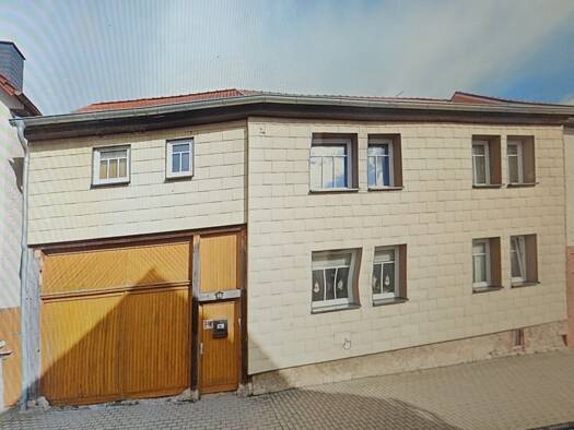 Mehrfamilienhaus zum Kauf provisionsfrei 270.000 € 8 Zimmer 275 m² 557 m² Grundstück Langensalzaer Str. 48 Großenlupnitz Hörselberg-Hainich 99820