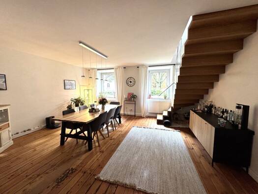 Maisonette zur Miete 2.100 € 5 Zimmer 160 m² Geschoss EG/3 frei ab 01.05.2026 Frauenland Würzburg 97074