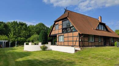Haus zum Kauf provisionsfrei 734.750 € 8 Zimmer 290 m² 1.605 m² Grundstück Schimm Lübow 23972