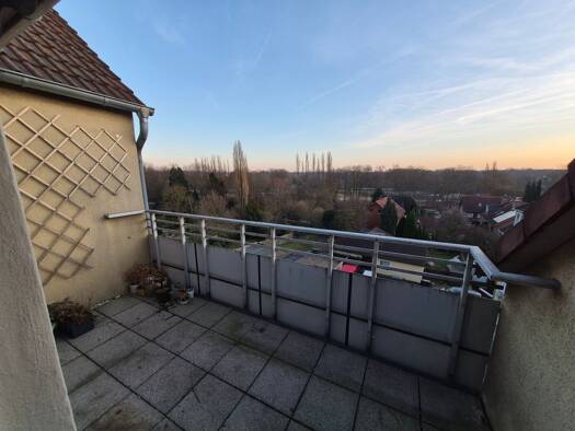 Wohnung zur Miete 510 € 3,5 Zimmer 91 m² Geschoss 3/4 frei ab 01.02.2026 Magdeburger Straße 53 Eickel Herne 44651