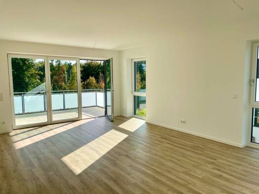 Wohnung zur Miete 900 € 3 Zimmer 90 m² Geschoss 1/3 frei ab sofort Vilshofen 94474