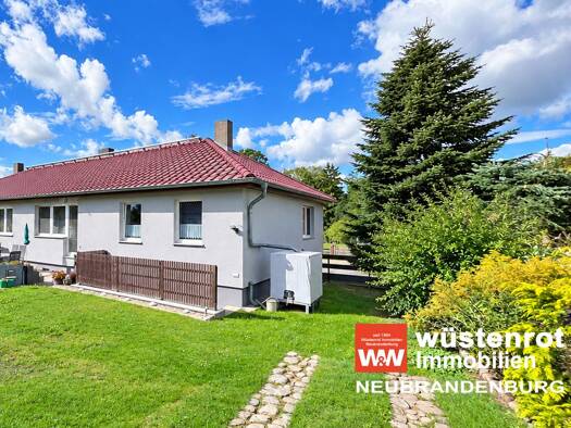 Doppelhaushälfte zum Kauf 125.000 € 3 Zimmer 83 m² 784 m² Grundstück frei ab 01.01.2027 Spantekow Spantekow 17392