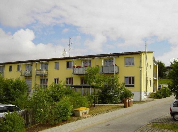 Wohnung zur Miete nur mit Wohnberechtigungsschein 291 € 1,5 Zimmer 41,7 m²<br/>Wohnfläche EG<br/>Geschoss ab sofort<br/>Verfügbarkeit Kindinger Str. 29 Greding Greding 91171