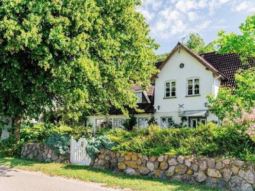 Haus zum Kauf 548.000 € 5 Zimmer 140 m² 3.997 m² Grundstück Stolk 24890