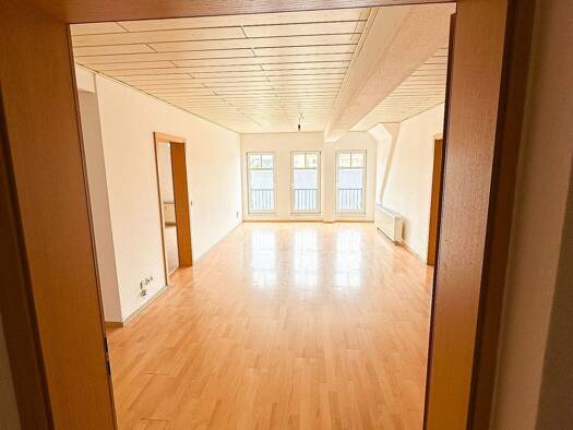 Wohnung zur Miete 637 € 3 Zimmer 83,9 m² EG frei ab sofort Vorwerkstraße 1 Grimma 04668