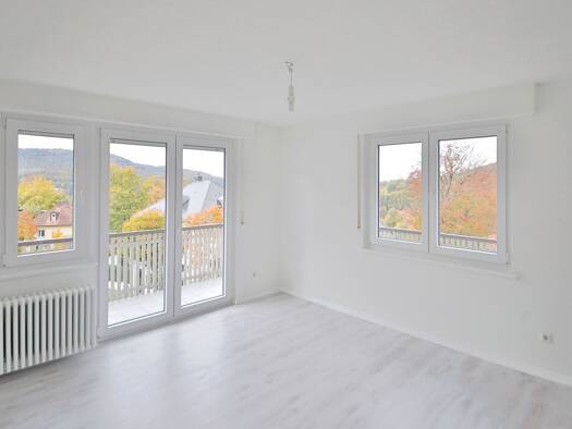 Wohnung zum Kauf 350.000 € 4 Zimmer 93,5 m² 21. Geschoss Innenstadt Baden-Baden 76530