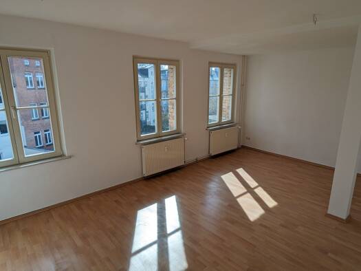 Wohnung zur Miete 470 € 2 Zimmer 57 m² 2. Geschoss frei ab sofort Zierker Str. 14 Neustrelitz 17235