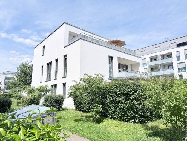 Wohnung zur Miete 1.668 € 4 Zimmer 112,1 m² 1. Geschoss frei ab 22.07.2026 Rüthstraße 3 Wiesbaden 65189
