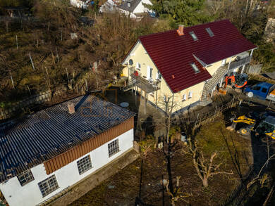 Haus zum Kauf 750.000 € 9 Zimmer 200 m² 2.145 m² Grundstück Burgsolms Solms 35606