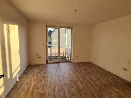 Wohnung zum Kauf provisionsfrei 79.000 € 3 Zimmer 60,9 m² 1. Geschoss An der Stedte 9 Berka Werra-Suhl-Tal 99837