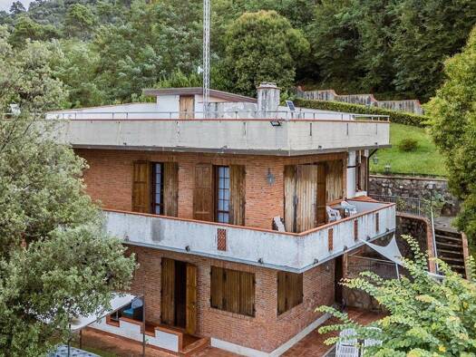 Haus zum Kauf 980.000 € 600 m² Camaiore 55041