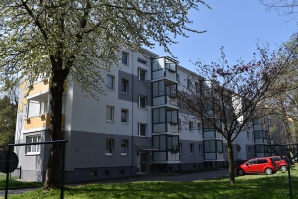 Wohnung zur Miete 360 € 3 Zimmer 61,3 m²<br/>Wohnfläche 3.<br/>Geschoss Arminiusstr. 10 Debschwitz 2 Gera 07548