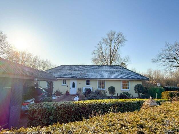 Bungalow zum Kauf 479.000 € 4 Zimmer 122,9 m² 915 m² Grundstück frei ab 01.06.2026 Seester 25370