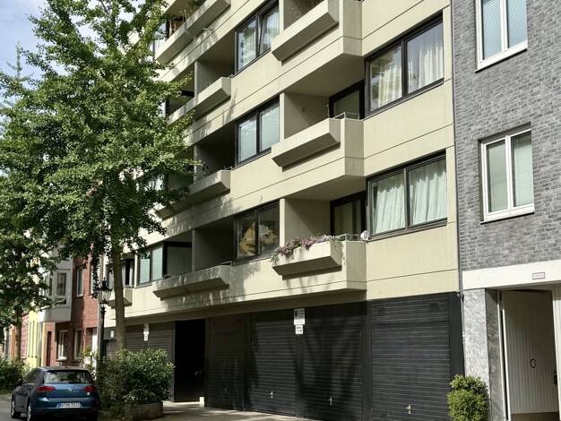 Studio zur Miete 900 € 1 Zimmer 51 m² 5. Geschoss Unterbilk Düsseldorf 40219