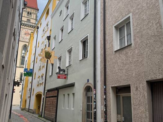 Wohnung zur Miete 1.650 € 5 Zimmer 161 m² Geschoss 2/3 frei ab 01.09.2026 Höllgasse 3 Altstadt Passau 94032