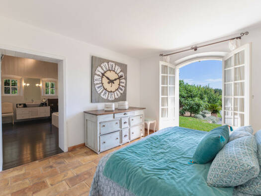 Einfamilienhaus zum Kauf 2.100.000 € 5 Zimmer 210 m² 2.800 m² Grundstück GRIMAUD 83310