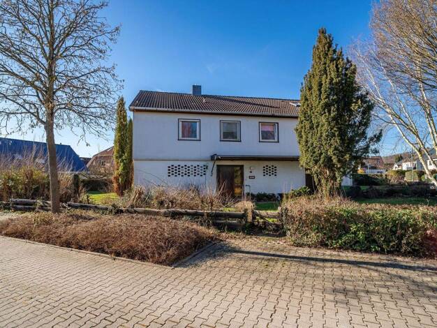 Einfamilienhaus zum Kauf 250.000 € 7 Zimmer 150,8 m² 808 m² Grundstück frei ab 01.06.2026 Hesseln Halle (Westfalen) 33790