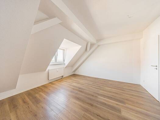 Wohnung zur Miete 1.099 € 3 Zimmer 76 m² 2. Geschoss Halbkreisstraße 14 Plauen Ortsamtsbereich Plauen 01187
