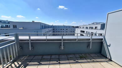 Wohnung zur Miete 985 € 2 Zimmer 59,4 m² 5. Geschoss Brigitte-Reimann-Straße 27 Hellersdorf Berlin 12629