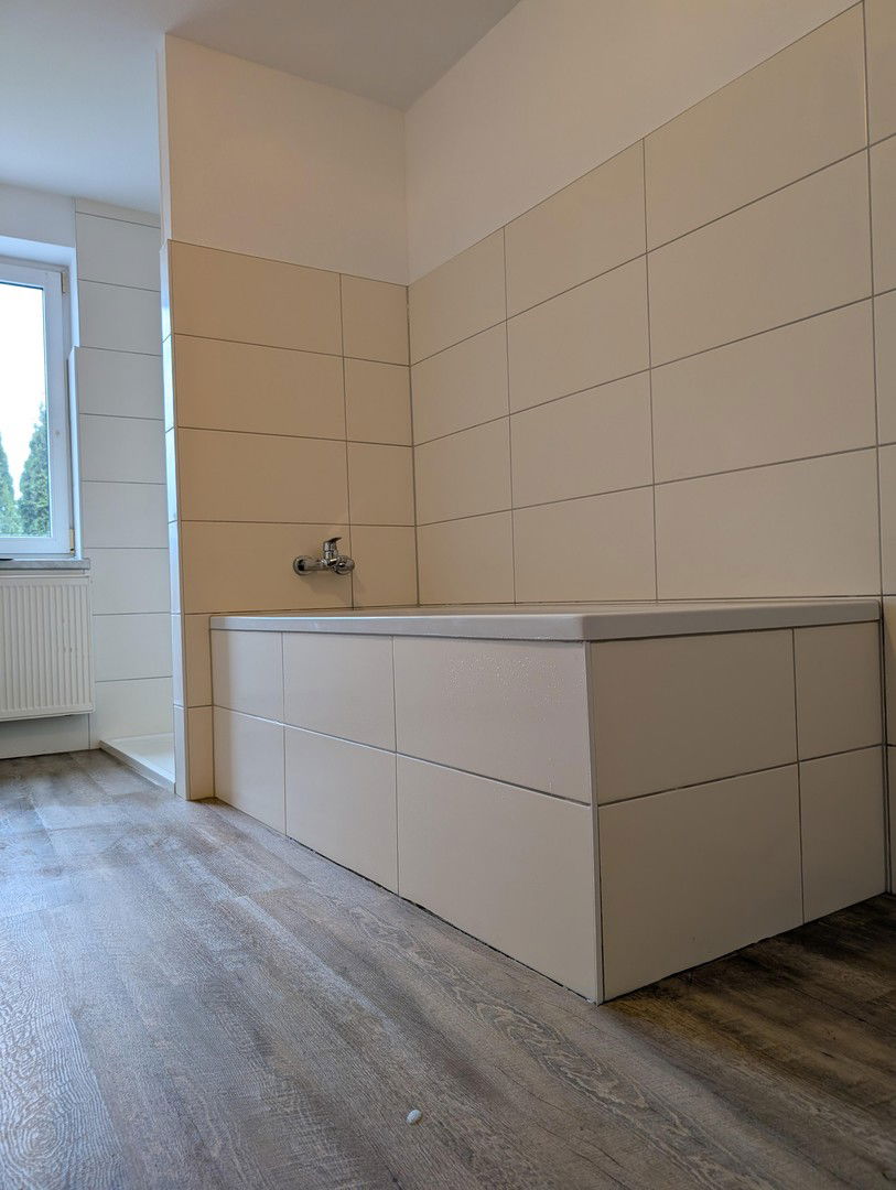 Wohnung zur Miete 720 € 3 Zimmer 90 m²<br/>Wohnfläche Stavenhagen, Reuterstadt Stavenhagen 17153