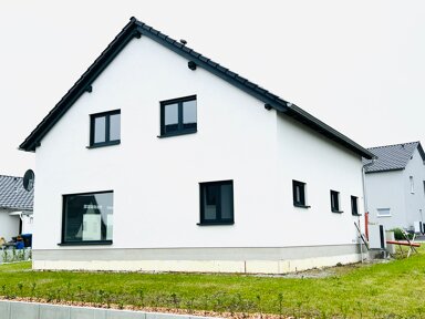 Haus zum Kauf provisionsfrei 495.000 € 5 Zimmer 133 m² 547 m² Grundstück frei ab sofort Lilienweg 18 Doberschau Doberschau-Gaußig 02692