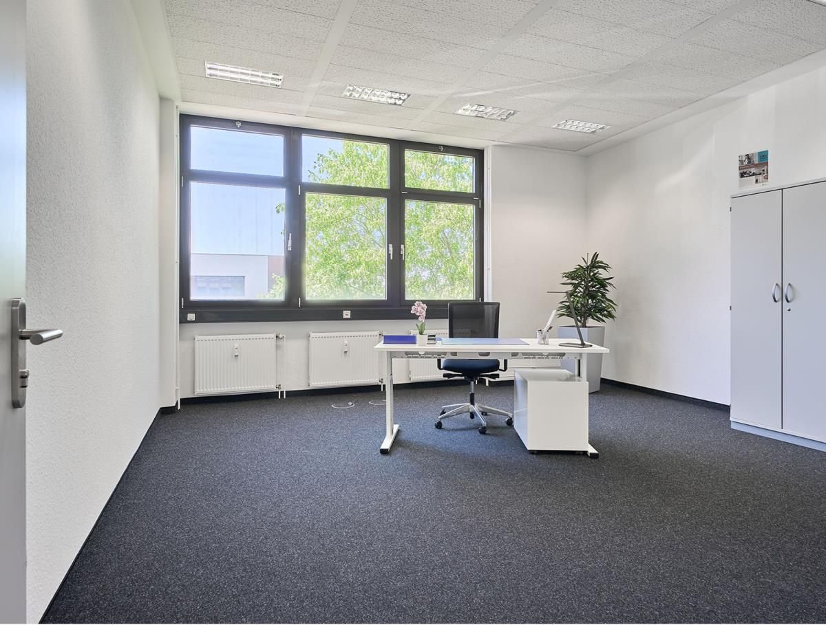 Bürofläche zur Miete 25 m²<br/>Bürofläche ab 25 m²<br/>Teilbarkeit Fuggerstraße 7-11 Uedesheim Neuss 41468