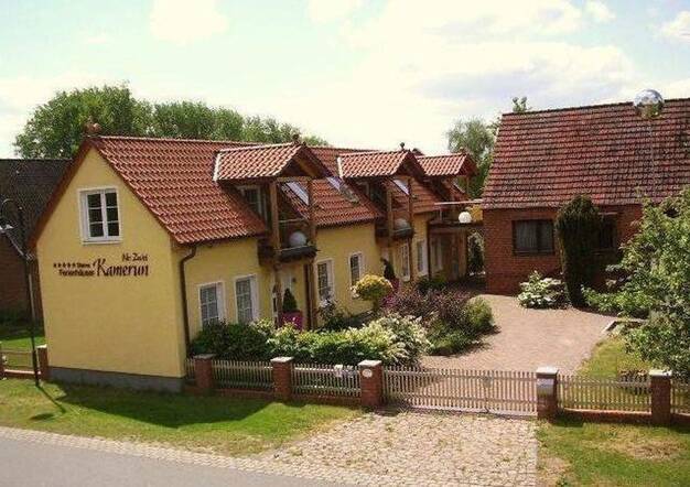 Einfamilienhaus zum Kauf provisionsfrei 340.000 € 9 Zimmer 187 m² 1.644 m² Grundstück Damnatz Damnatz 29472