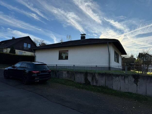 Einfamilienhaus zum Kauf 398.000 € 4 Zimmer 131 m² 690 m² Grundstück Frohnhardt Königswinter 53639