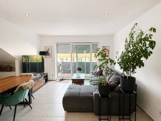 Wohnung zur Miete 950 € 3,5 Zimmer 73 m² frei ab 01.11.2026 Singen Singen (Hohentwiel) 78224