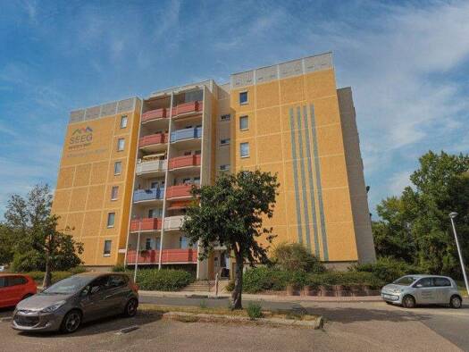 Wohnung zur Miete 432 € 2 Zimmer 66,4 m² 4. Geschoss frei ab 01.01.2026 Fellbacher Straße 2 Meißen 01662