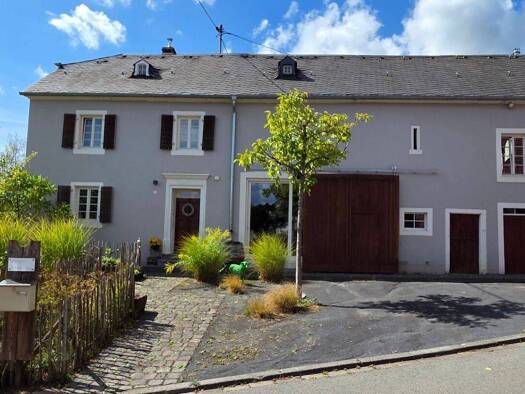 Bauernhaus zum Kauf provisionsfrei 670.000 € 6 Zimmer 160 m² 923 m² Grundstück frei ab 01.03.2027 Dörbach Salmtal 54528