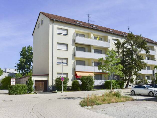 Mehrfamilienhaus zum Kauf als Kapitalanlage geeignet 3.200.000 € 50 Zimmer 1.383 m² 1.209 m² Grundstück Schwetzingen 68723