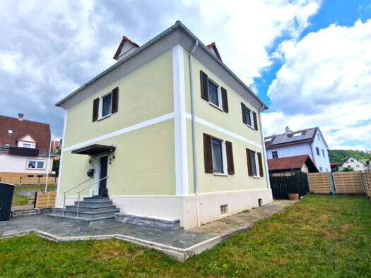 Stadthaus zum Kauf 425.000 € 5,5 Zimmer 168 m² 781 m² Grundstück Neckarzimmern 74865