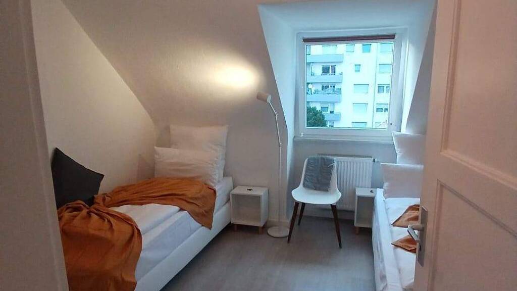 Wohnung zur Miete Wohnen auf Zeit 1.770 € 2 Zimmer 47 m² frei ab sofort Hallerstraße 0 Weststadt Pforzheim 75172