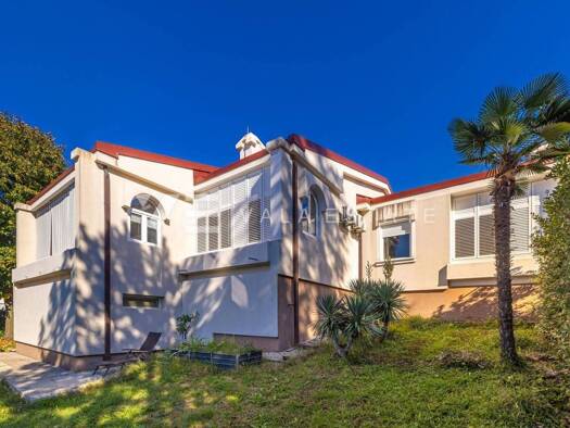 Haus zum Kauf 790.000 € 5 Zimmer 276 m² Njivice